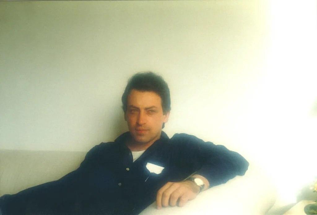 Héctor Rosales, Montevideo 1989
